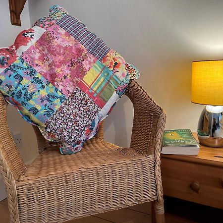 Cheerful 3 Bedroom Cottage In Central Location แอมเบิลไซด์ ภายนอก รูปภาพ