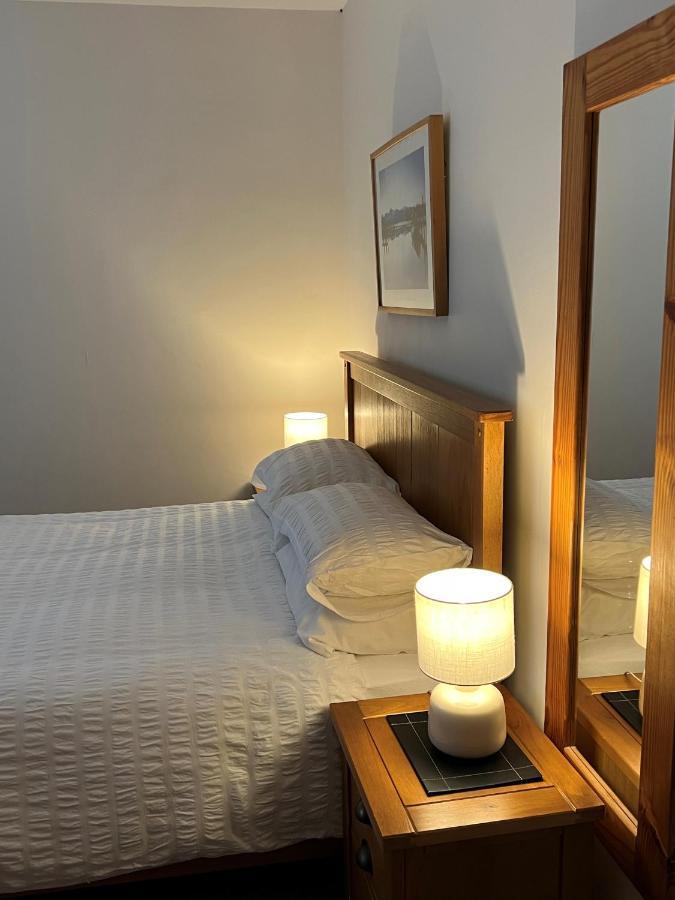 Cheerful 3 Bedroom Cottage In Central Location แอมเบิลไซด์ ภายนอก รูปภาพ